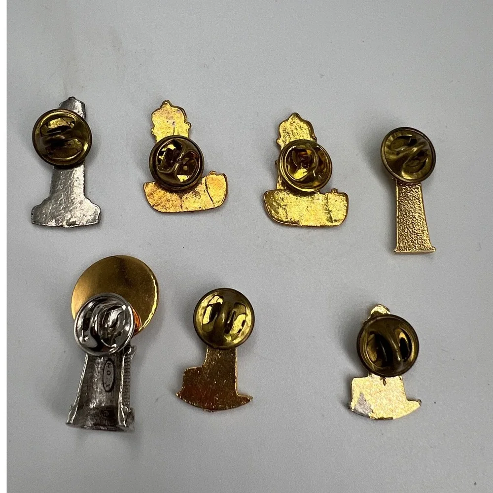 Lot of‎ 7 Vintage Lighthouse Pins Brooch